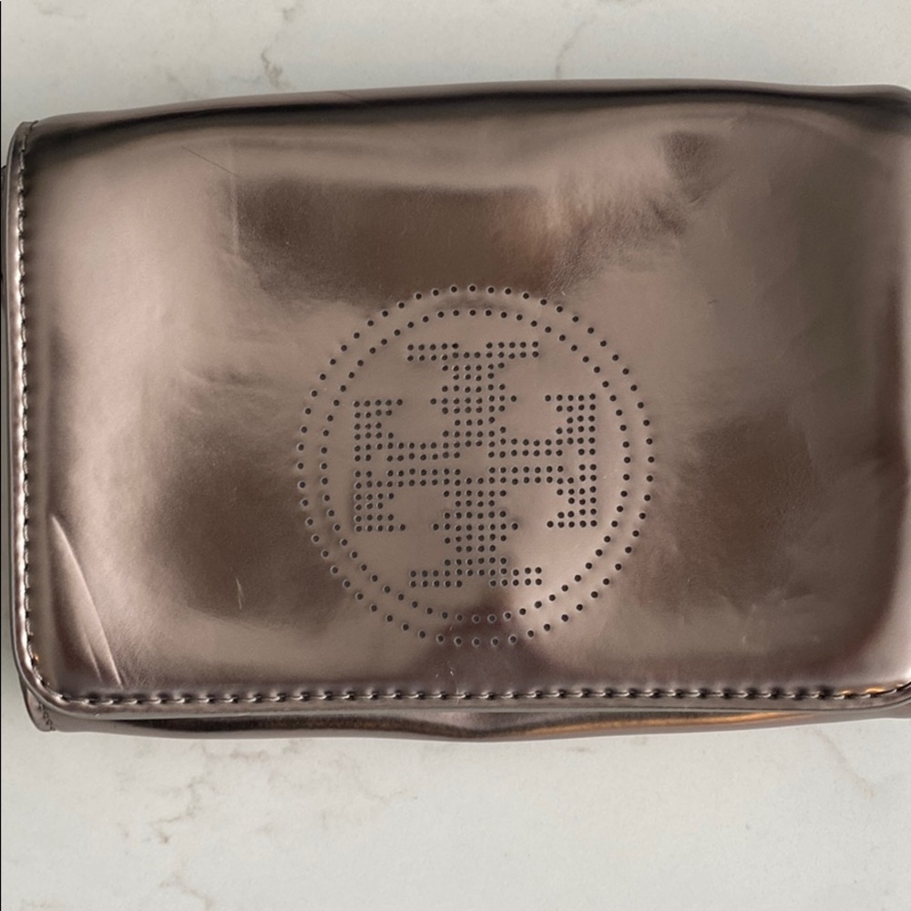 Tori Burch small crossbody gunmetal - Picture 2 of 3